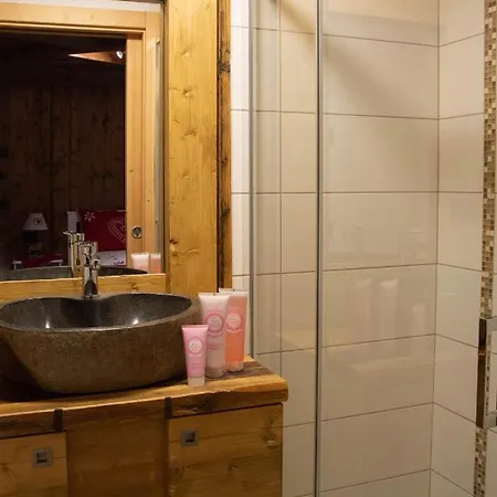 Le Terze - Wellness & - E-bike Couette-café